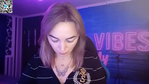 Snapshot of blonde_temptation chatting on October 19, 2025, 12:28 pm Meryem online show from October 19, 2025, 12:28 pm