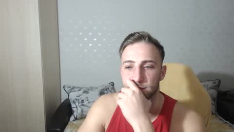 Snapshot of blondeagle chatting on January 5, 2025, 8:52 pm Mr Blond online show from January 5, 2025, 8:52 pm