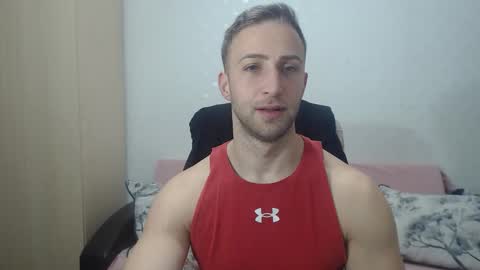 Snapshot of blondeagle chatting on January 8, 2026, 8:33 pm Mr Blond online show from January 8, 2026, 8:33 pm