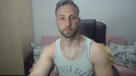 Mr Blond online show from May 24, 2026, 8:58 pm