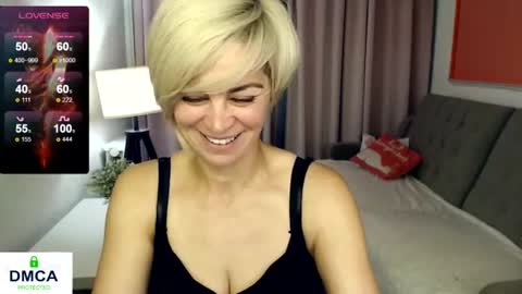 Lola online show from June 26, 2026, 5:50 pm