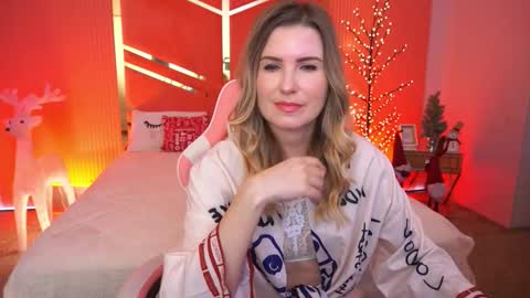 blondevivalux online show from January 7, 2026, 8:28 am