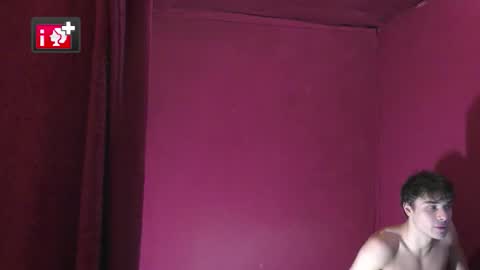 Snapshot of blondie_peach chatting on November 3, 2025, 5:03 pm blondie_peach online show from November 3, 2025, 5:03 pm