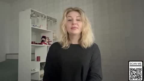 blondie_xoxoxo online show from February 2, 2026, 6:56 am