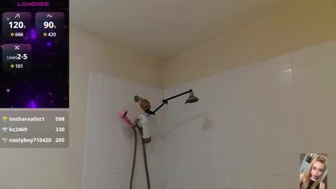 Bubbles online show from October 23, 2025, 11:14 pm