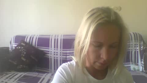 Snapshot of blondiepam23 chatting on February 15, 2026, 10:58 am BlondiePam online show from February 15, 2026, 10:58 am