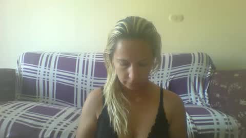 Snapshot of blondiepam23 chatting on February 22, 2026, 8:46 am BlondiePam online show from February 22, 2026, 8:46 am