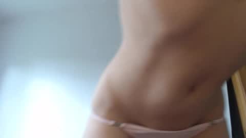 Snapshot of blondyelena chatting on April 21, 2026, 7:14 am blondyelena online show from April 21, 2026, 7:14 am
