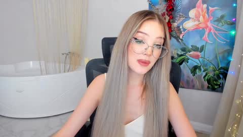 Sophia online show from December 27, 2024, 12:07 am
