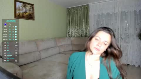 bloomwithmary online show from September 13, 2025, 5:57 pm