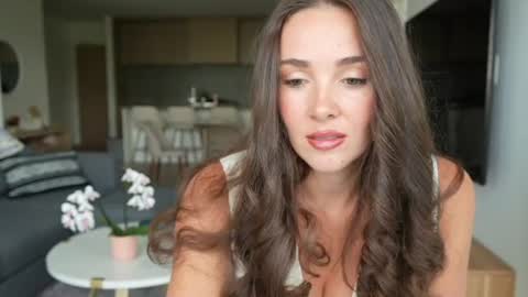 Emma Bloom online show from June 26, 2026, 8:02 pm