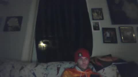 Snapshot of blowme19866 chatting on January 20, 2025, 4:10 am blowme19866 online show from January 20, 2025, 4:10 am