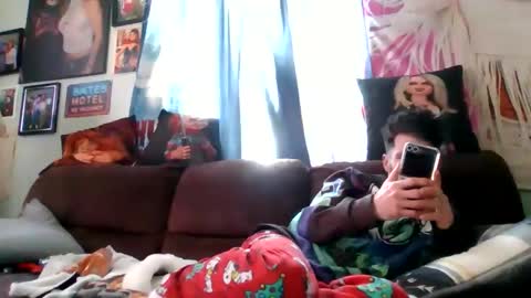 Snapshot of blowme19866 chatting on February 21, 2026, 6:53 pm blowme19866 online show from February 21, 2026, 6:53 pm