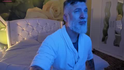 Nico online show from January 11, 2026, 8:30 am