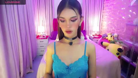 Snapshot of blue_aiveexx chatting on December 11, 2024, 9:52 am aivee online show from December 11, 2024, 9:52 am