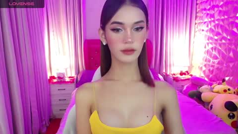 Snapshot of blue_aiveexx chatting on January 4, 2025, 5:05 am aivee online show from January 4, 2025, 5:05 am