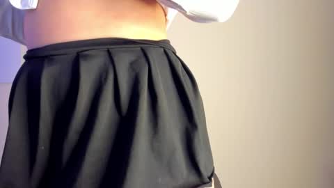 blue_anngel online show from September 24, 2025, 11:52 pm