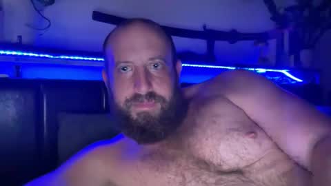 blue_eyes247 online show from May 28, 2026, 2:53 am