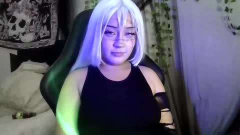 blue katt online show from November 28, 2025, 10:45 pm