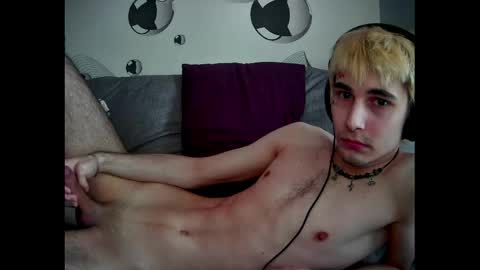 SONNYVAN online show from April 14, 2026, 8:09 am