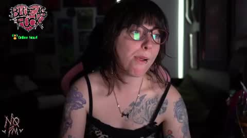 Snapshot of blueasfuck chatting on July 5, 2026, 12:50 am Blue online show from July 5, 2026, 12:50 am