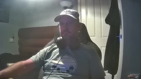 Snapshot of bluebirdflame1 chatting on April 25, 2026, 11:57 pm bluebirdflame1 online show from April 25, 2026, 11:57 pm