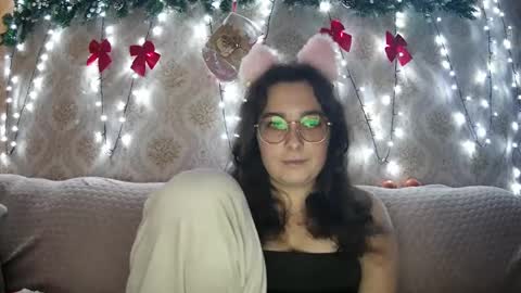 Snapshot of bluebutterfly_69 chatting on December 8, 2024, 5:55 pm your playful butterfly online show from December 8, 2024, 5:55 pm