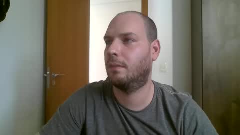 Snapshot of bluec2c chatting on December 19, 2024, 6:56 pm Blue online show from December 19, 2024, 6:56 pm