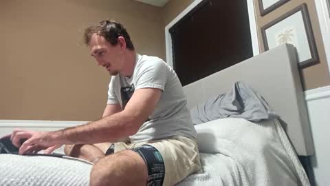 Snapshot of bluecollarfck chatting on December 8, 2024, 7:15 am Dominick Wyte online show from December 8, 2024, 7:15 am