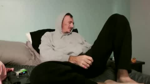 Snapshot of bluecollarfck chatting on November 18, 2025, 5:28 pm Dominick Wyte online show from November 18, 2025, 5:28 pm