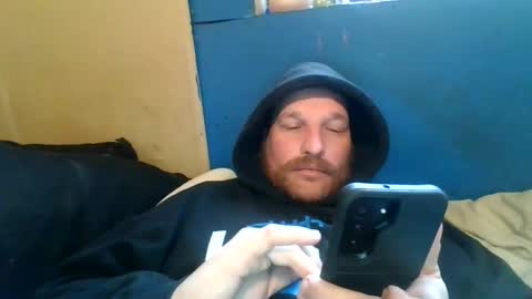 bluedemoneyes1986 online show from February 26, 2025, 10:20 pm