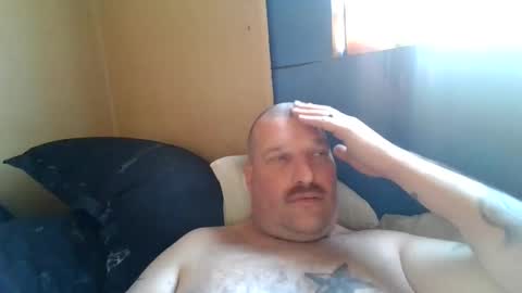 bluedemoneyes1986 online show from March 10, 2025, 8:23 pm