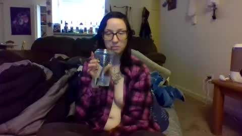 Snapshot of blueeyedbeauty1995 chatting on November 7, 2025, 12:21 am Blueeyedbeauty online show from November 7, 2025, 12:21 am