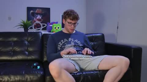 blueeyedtallguy online show from October 18, 2025, 1:08 am