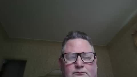 bluemoose70 online show from November 7, 2025, 7:14 pm