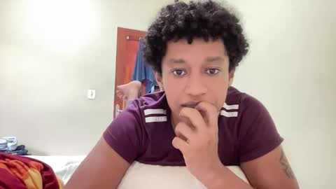 Snapshot of bluesar_hot chatting on June 3, 2026, 6:46 pm bluesar_hot online show from June 3, 2026, 6:46 pm