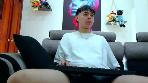 bluewolf247 online show from October 14, 2025, 2:18 pm