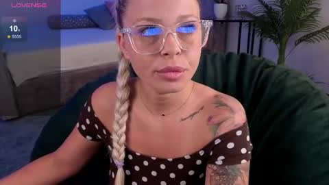 Kate online show from July 23, 2026, 6:55 am