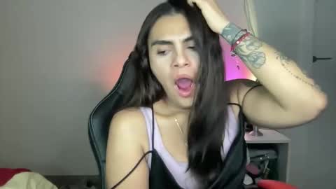 Snapshot of blumakinsey_ chatting on January 14, 2026, 10:25 pm blumakinsey_ online show from January 14, 2026, 10:25 pm