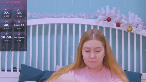 Ellie3 online show from January 6, 2025, 2:36 pm