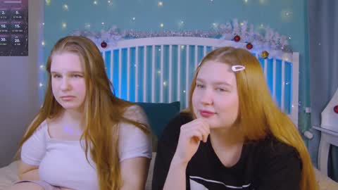 Ellie3 online show from January 25, 2025, 2:36 pm