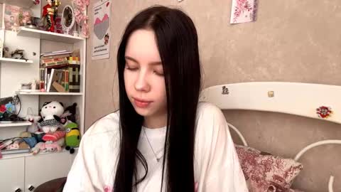 Milou online show from September 17, 2025, 10:39 am