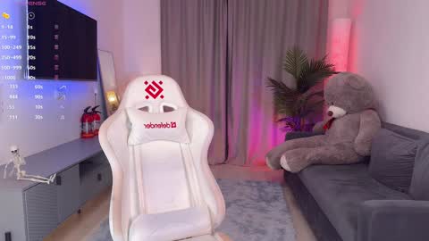 Snapshot of blush_mikki chatting on October 25, 2025, 11:51 am Mikki chan online show from October 25, 2025, 11:51 am