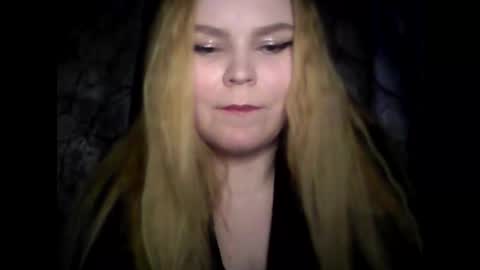 blushing_star online show from March 1, 2025, 2:34 pm