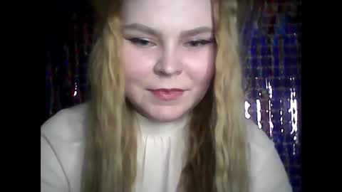 blushing_star online show from March 6, 2025, 3:45 pm