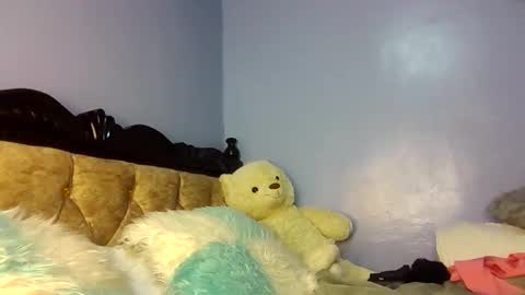 Snapshot of blushkiki chatting on September 16, 2025, 6:42 pm kariin online show from September 16, 2025, 6:42 pm