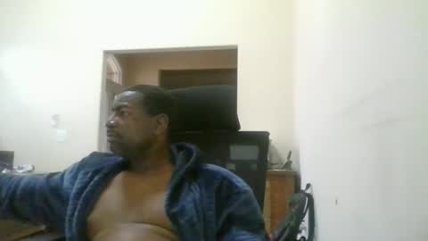 Snapshot of bluuthunder1914 chatting on December 5, 2025, 5:53 pm bluuthunder1914 online show from December 5, 2025, 5:53 pm