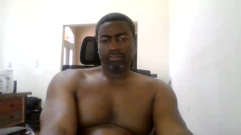 bluuthunder1914 online show from June 9, 2026, 5:24 pm