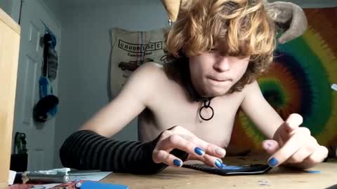 blxxxzy online show from December 5, 2024, 1:47 am