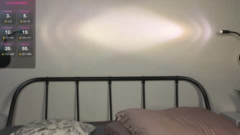 Erica online show from December 16, 2024, 11:18 pm